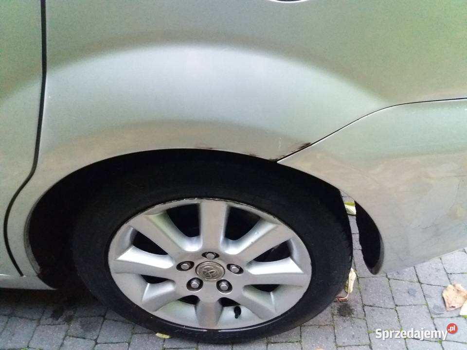 Sprzedam Toyotę Corolle Verso 18 benzyna z gazem lubelskie Kurów sprzedam