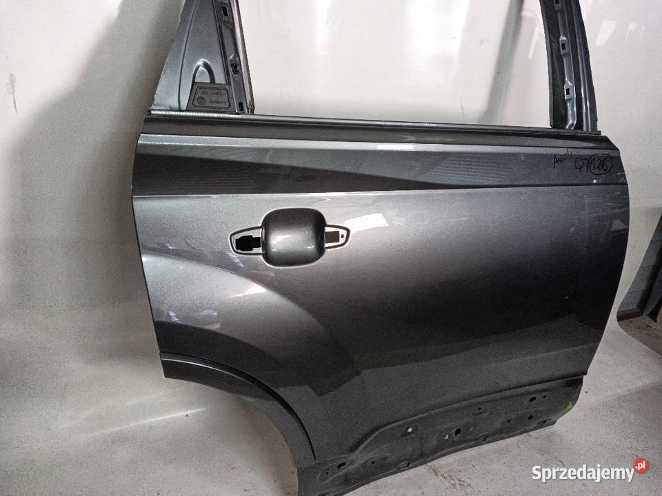 DRZWI TYŁ TYLNE PRAWE AUDI Q7 II 4M0833458 osobowe