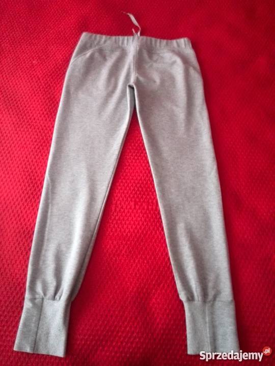 Spodnie dresowe NIKE Świnoujście