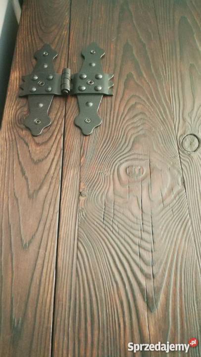 Rustykalna kolonialna skrzynia ogniem malowana Krasów