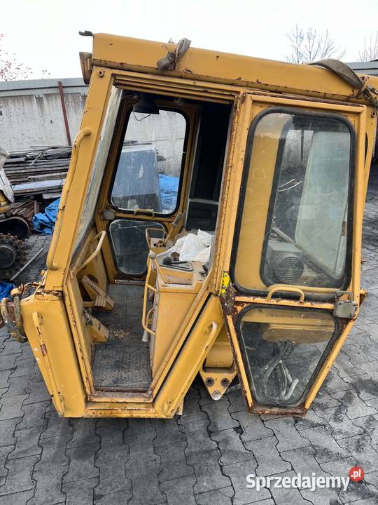 Kabina operatora ładowarka cat caterpillar Biały Dunajec