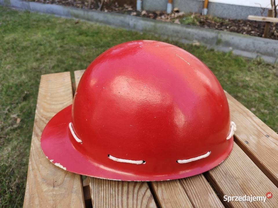 Stary kask PRL Wołomin