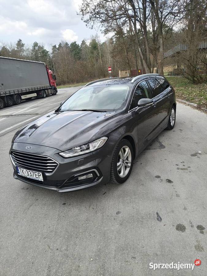 Ford Mondeo wersja Titanium