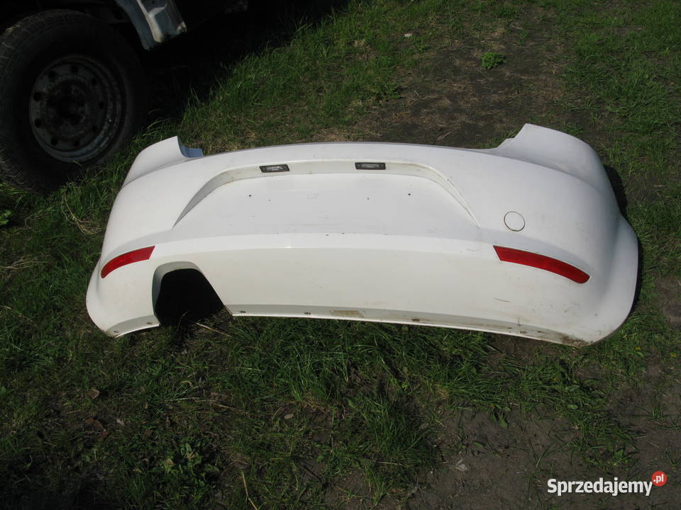 Tylny zderzak tylna klapa tylne drzwi Seat Leon Karoseria Wrocław
