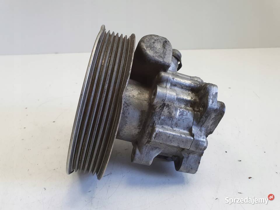 Audi A6 C6 30 TDI POMPA WSPOMAGANIA 4F0145155A Rudka