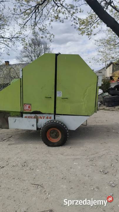 Prasa Claas Rolland 44 stan Stara Kornica