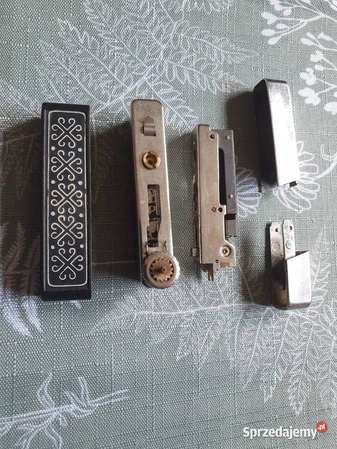 Stara retro zapalniczka gazowa vintage PRL Solnica