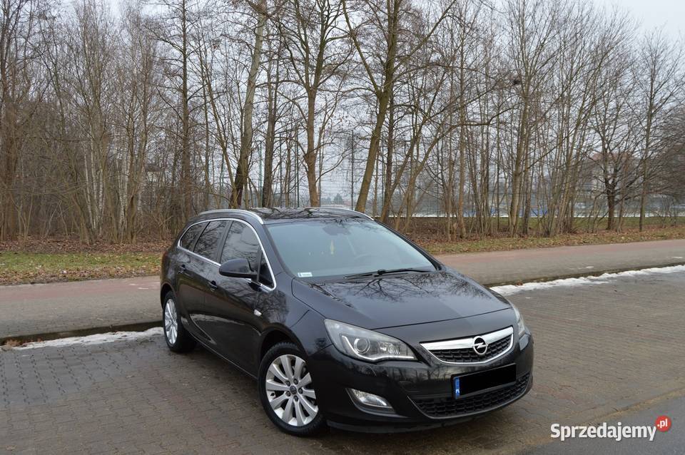OPEL ASTRA J COSMO 17 CDTI BIXENON NAVI 2011r manualna Oleśnica