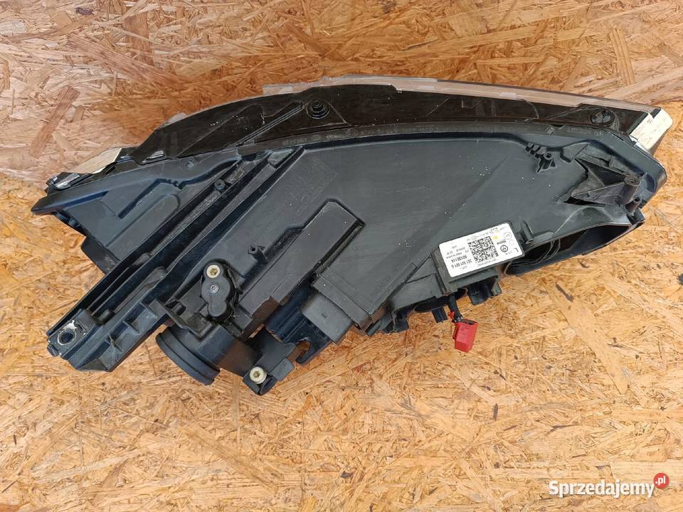 LAMPA LEWY PRZÓD REFLEKTOR EU 3G1941081G Nowy Tomyśl