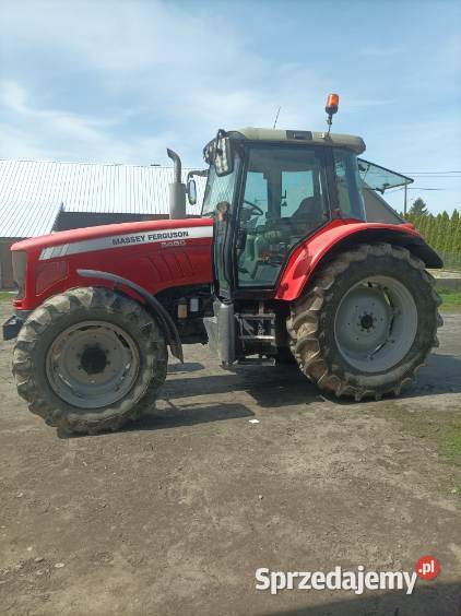 Ciągniki rolniczy Klecie