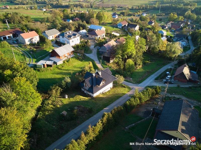 Toki gm Nowy Żmigród Jednorodzinny dom w stanie podkarpackie