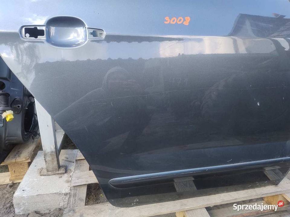 DRZWI PRAWY TYŁ PEUGEOT 3008 Drzwi