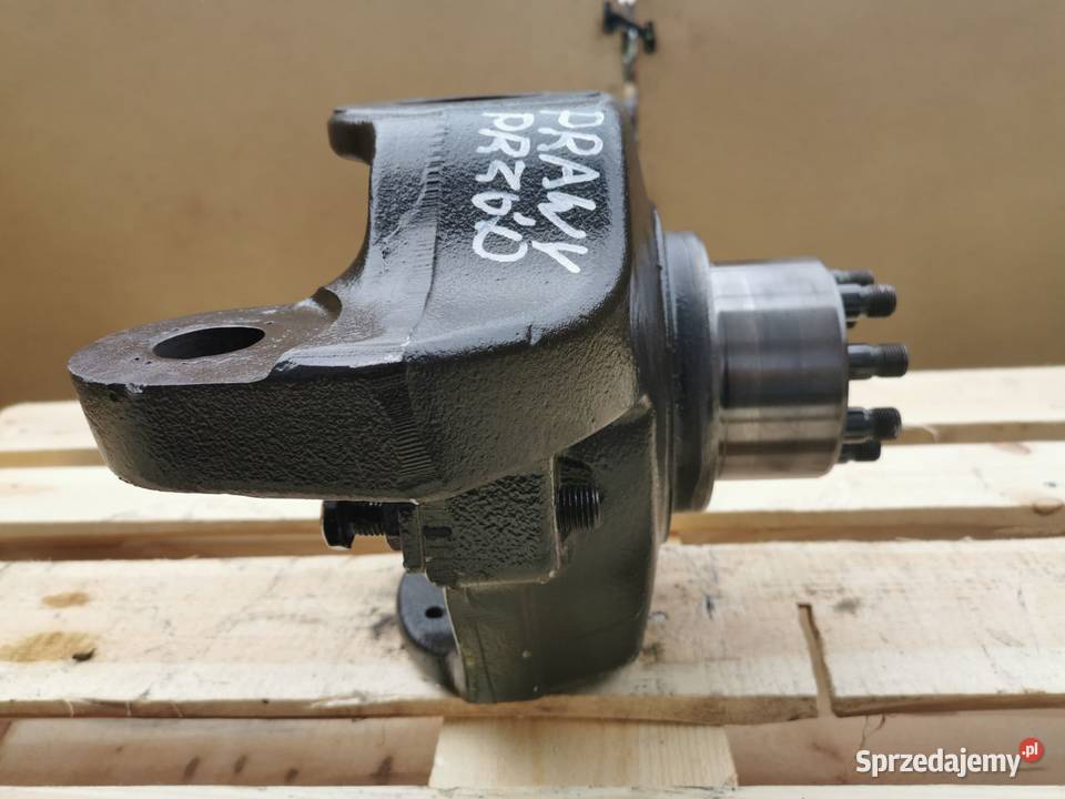 Zwrotnica prawy przód JLG 732 Spicer wielkopolskie