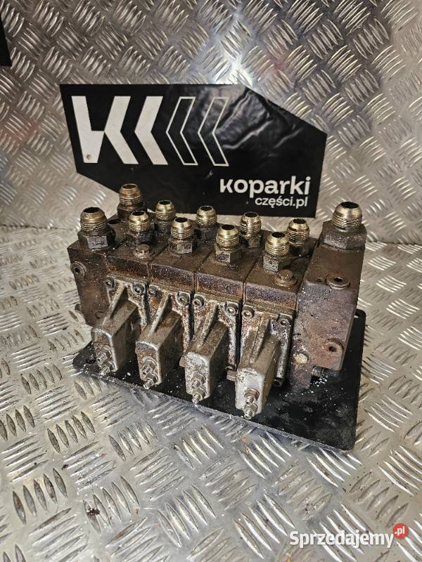 Rozdzielacz hydrauliczny Case 590 SLE serwopower pomorskie Gdynia