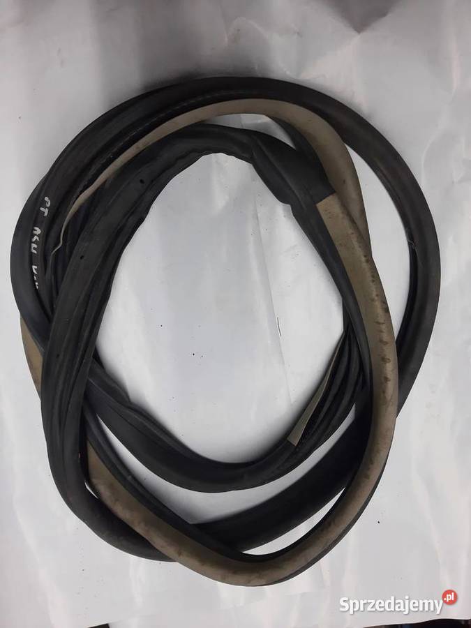 Opel Astra H 3 Kombi uszczelka drzwi prawy tył Ksawerów sprzedam
