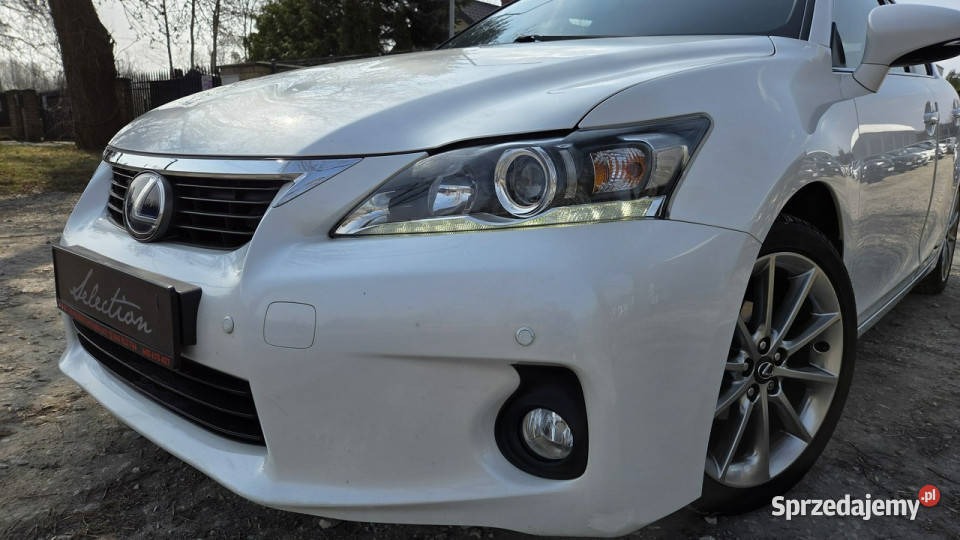 Lexus CT 18 HSD 136 LIFT Kamera PDC LEDY Skóra nieuszkodzony