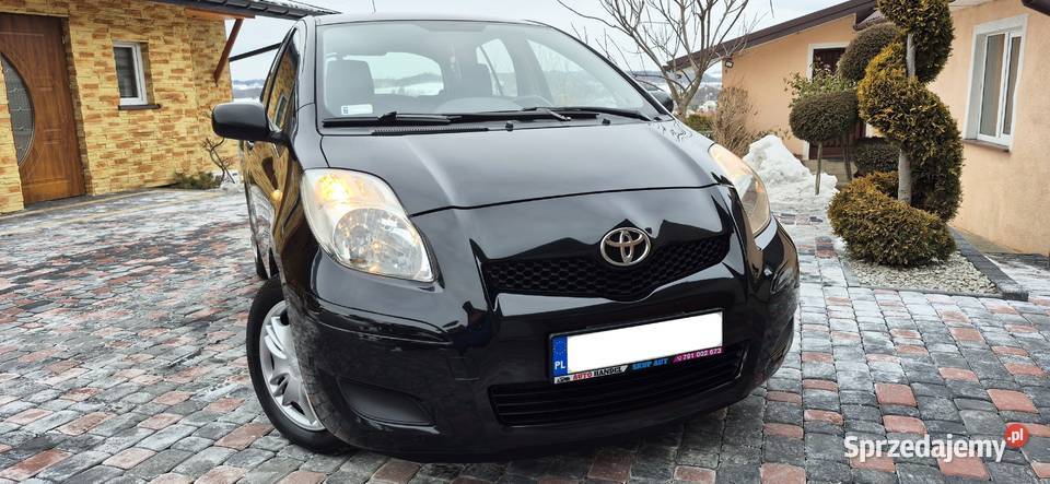 TOYOTA YARIS LIFT 5 DRZWI 1 WŁ 13 VVTi 101 6 Hatchback Tarnów