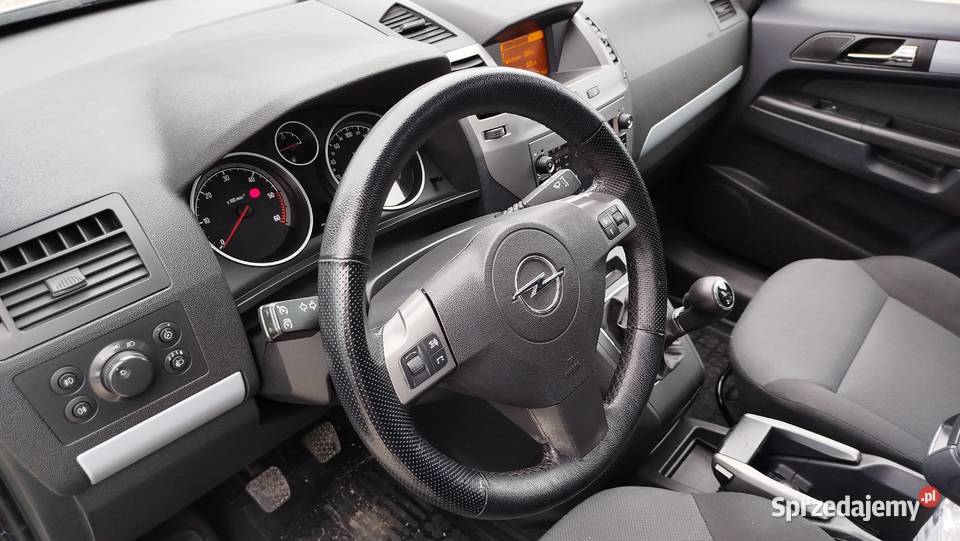 Opel Zafira 19 CDTI 120 Bezwypadkowy Zadbany komputer pokładowy Bytów
