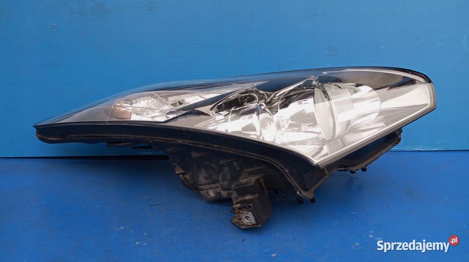 LAMPA PRAWY PRZÓD EUROPA XENON NISSAN GTR GTR Nowy Tomyśl