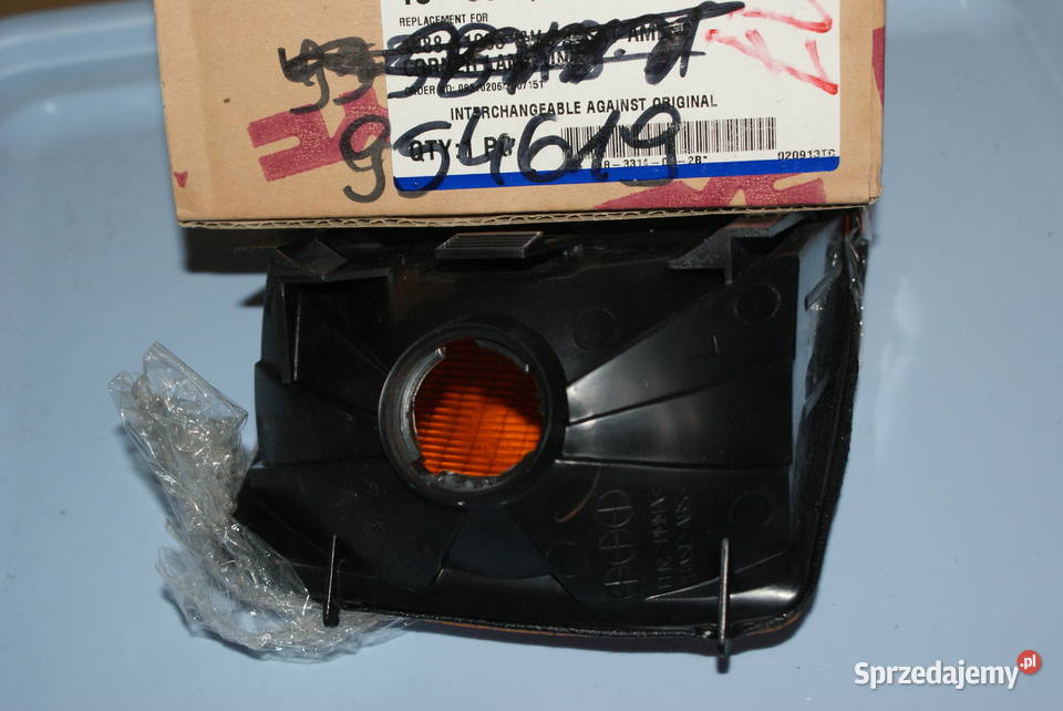 Lampa kierunkowskazu przód L pomarańczowy VW
