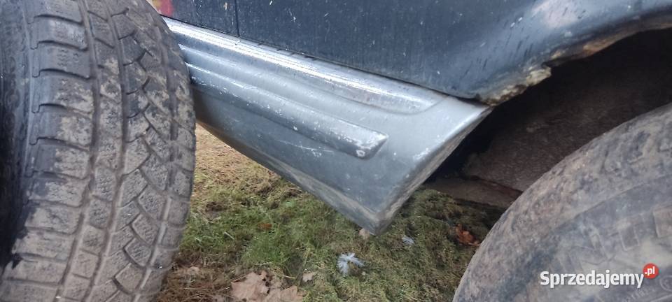 Zderzak z chromem Mercedes W126 SEC wersja EU