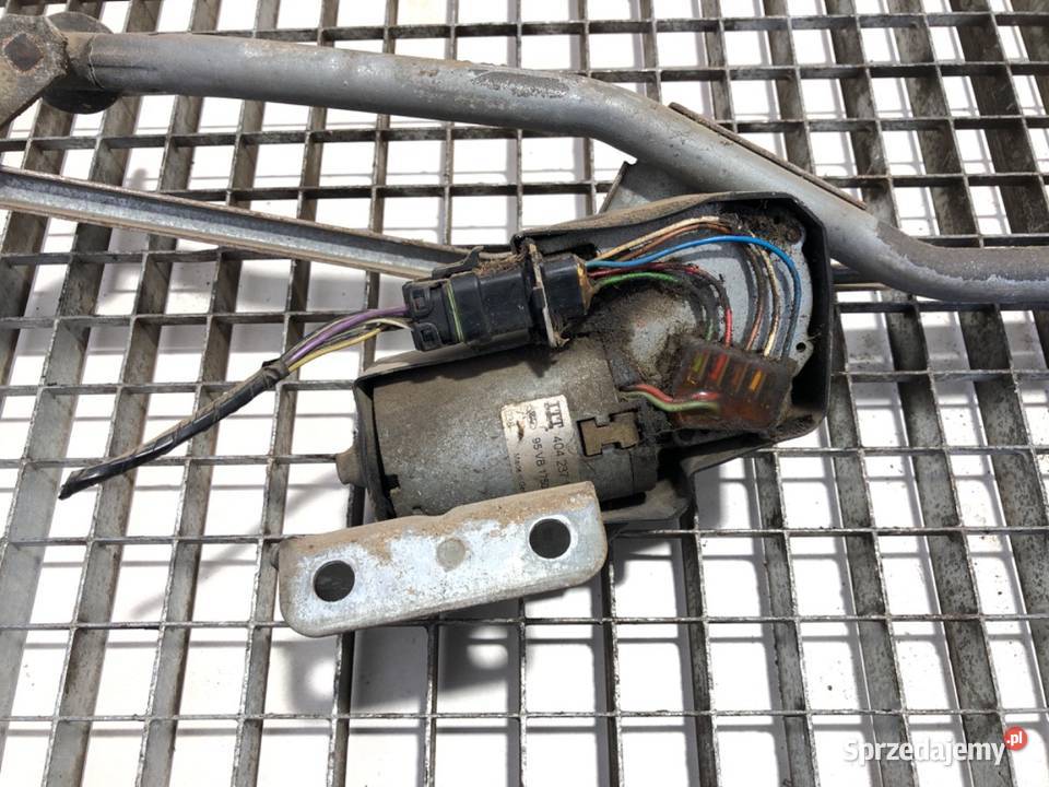 MECHANIZM WYCIERACZEK PRZÓD FORD TRANSIT IV 9400