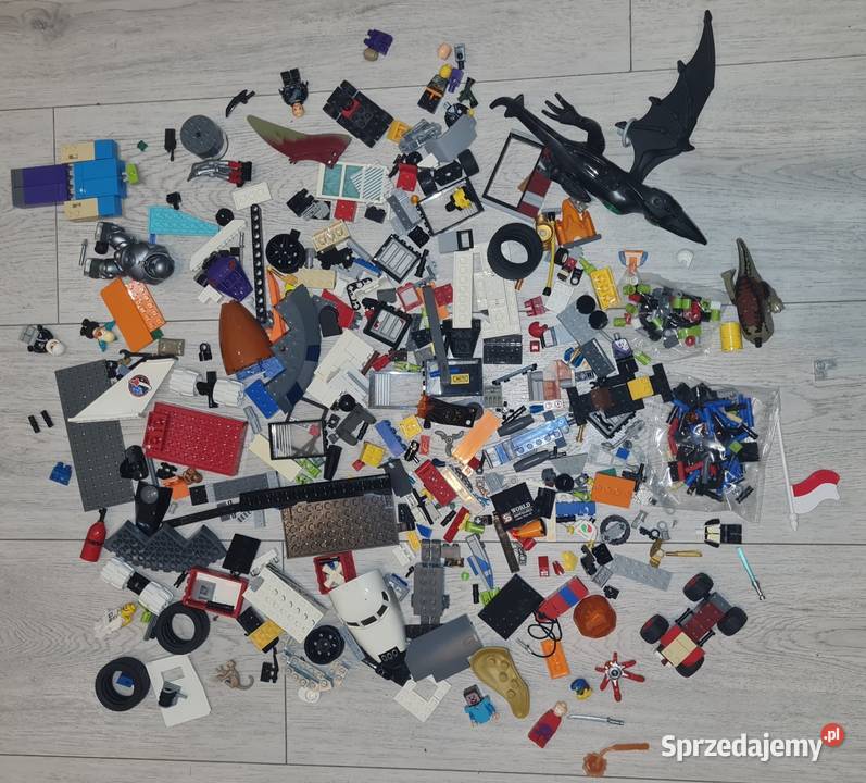 Klocki Lego figurki zestaw 8 Łódź sprzedam
