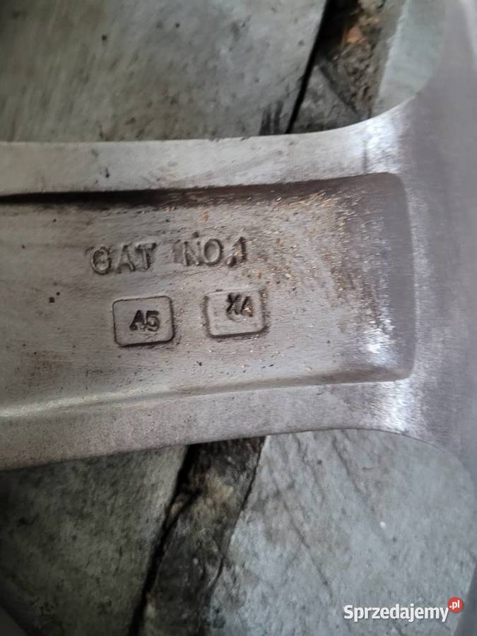 Sprzedam 4 Felgi z Oponami do Mercedes Benz Rypin sprzedam