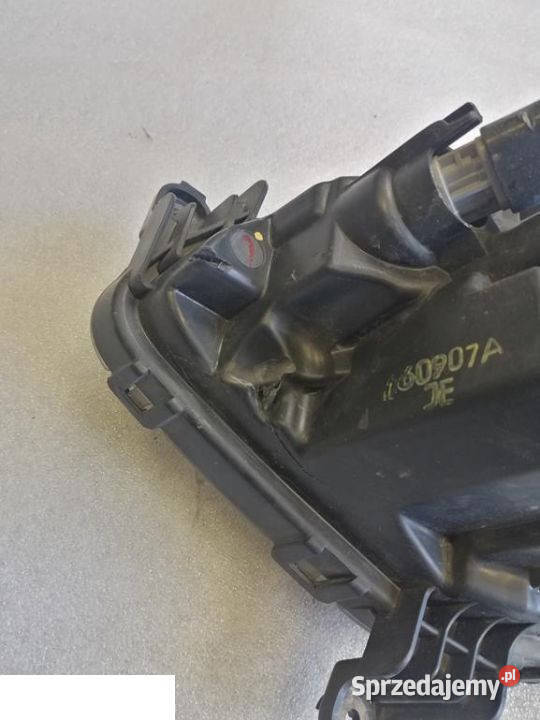 Hyundai Santa Fe III Halogen prawy przód Kozubszczyzna