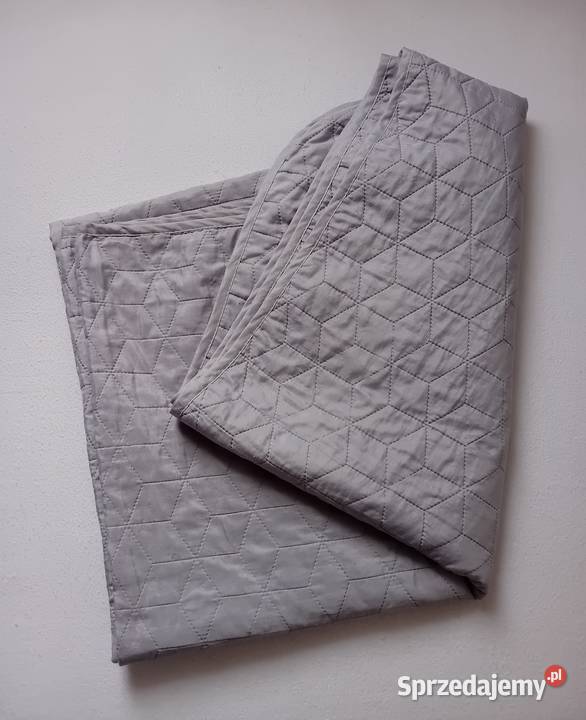 Szara narzuta pikowana 170x210
