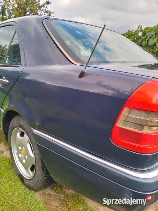 Mercedes C180 Janowo