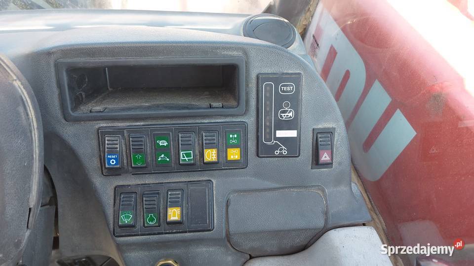 Ładowarka teleskopowa Manitou MLT 735 H LSU Rok produkcji 2007 Lipnik