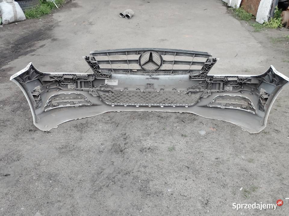 Zderzak przedni Mercedes W204 LIFT osobowe Międzychód