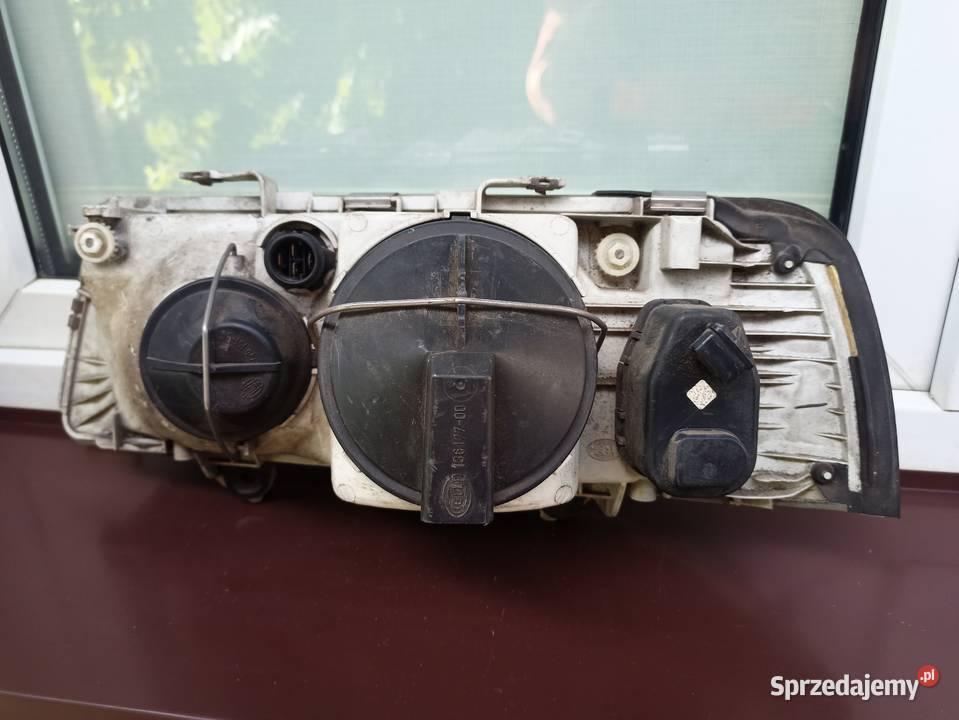 Audi 80 90 B3 lampa przednia prawa reflektor osobowe Sieradz