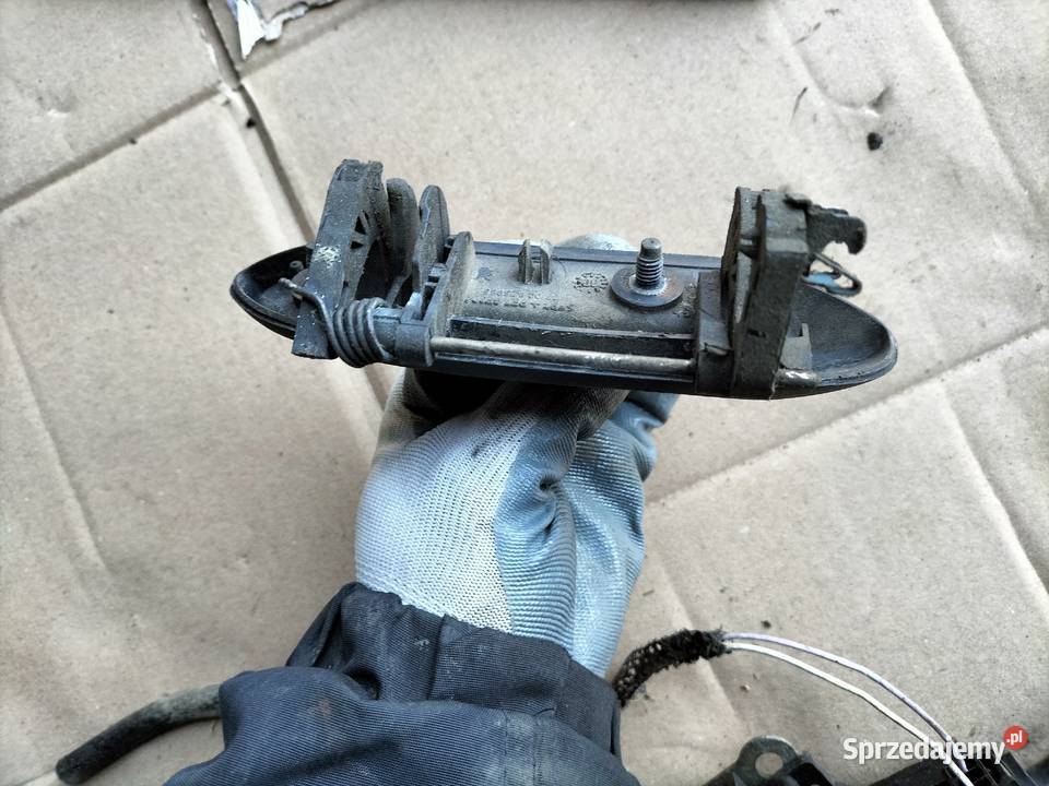 RENAULT CLIO 2 3D KLAMKA ZEWNĘTRZNA DRZWI LEWY Kamień-Kolonia