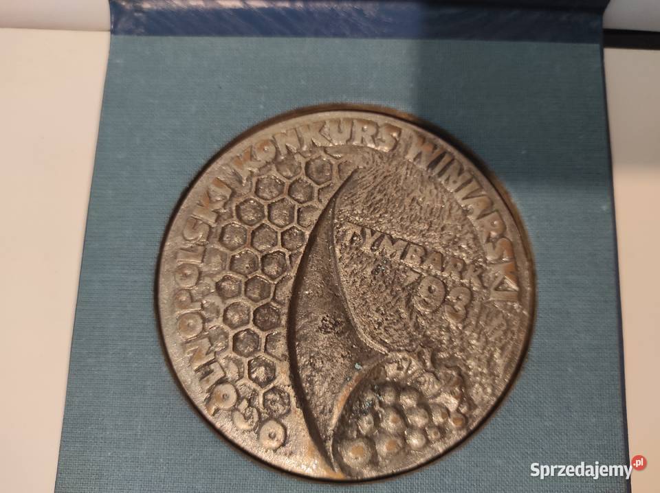 medale z czasów PRL Wrocław sprzedam