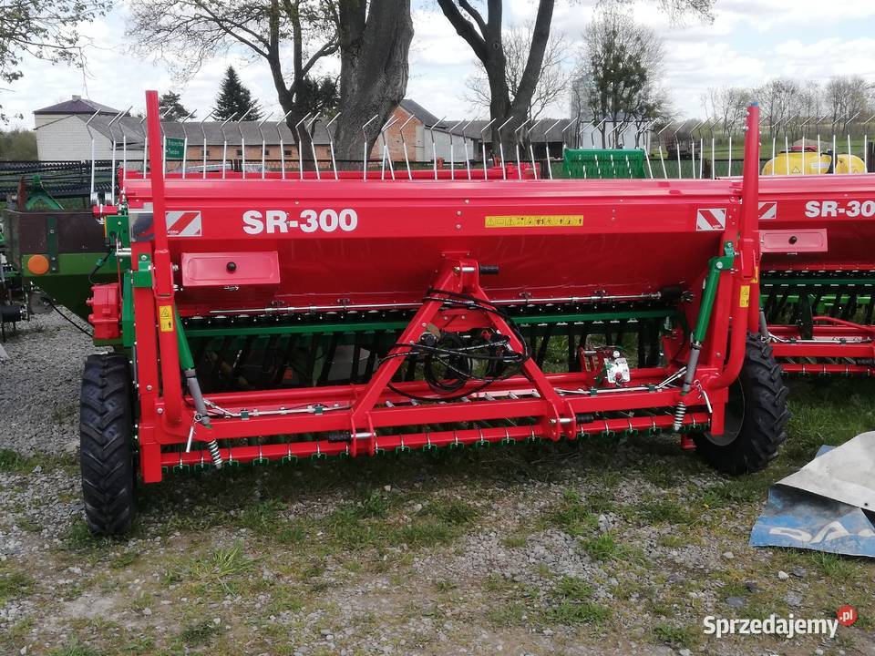 Siewnik zbożowy AGROMASZ SR300 lubelskie Żółkiewka-Osada