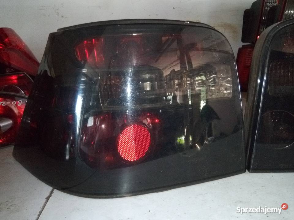 VW Golf IV Lampa Lampy tył tylne Tuning Black Domasław sprzedam