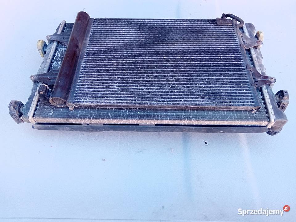 Chłodnice wentylator komplet VW Polo IV 9N 12 osobowe Chłodnie wody Nysa sprzedam