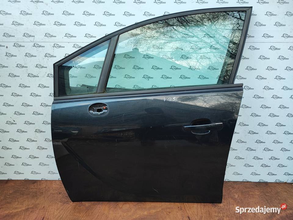 OPEL MERIVA B 13r drzwi lewe przód