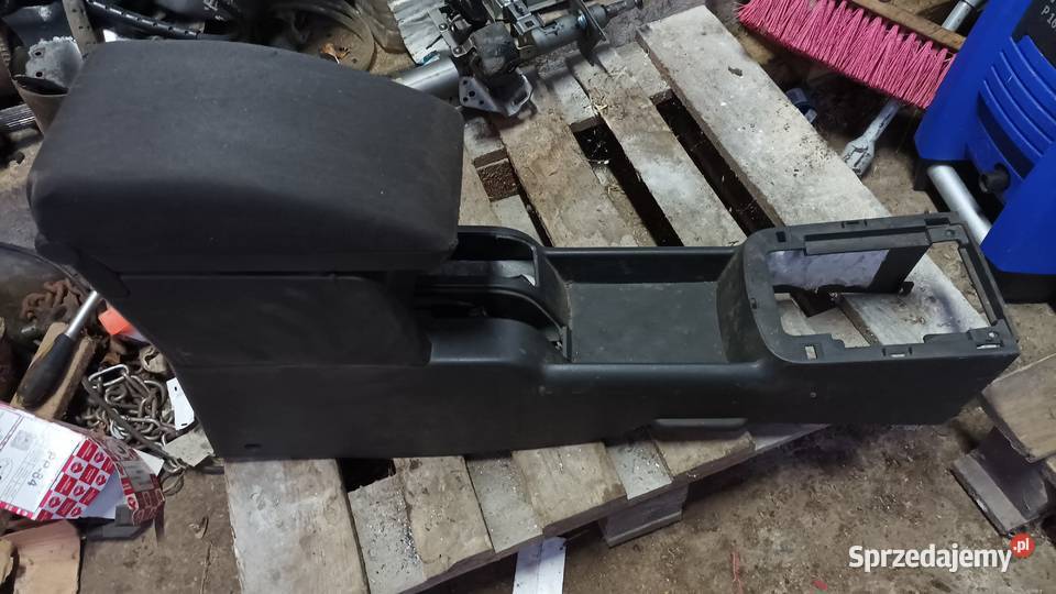 nissan xtrail t30 podłokietnik z tunelem zachodniopomorskie Grąd sprzedam