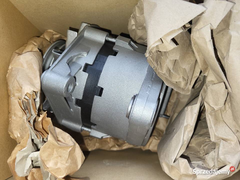 Trabant P 601 Alternator 14 V 42 A osobowe Pozostałe sprzedam