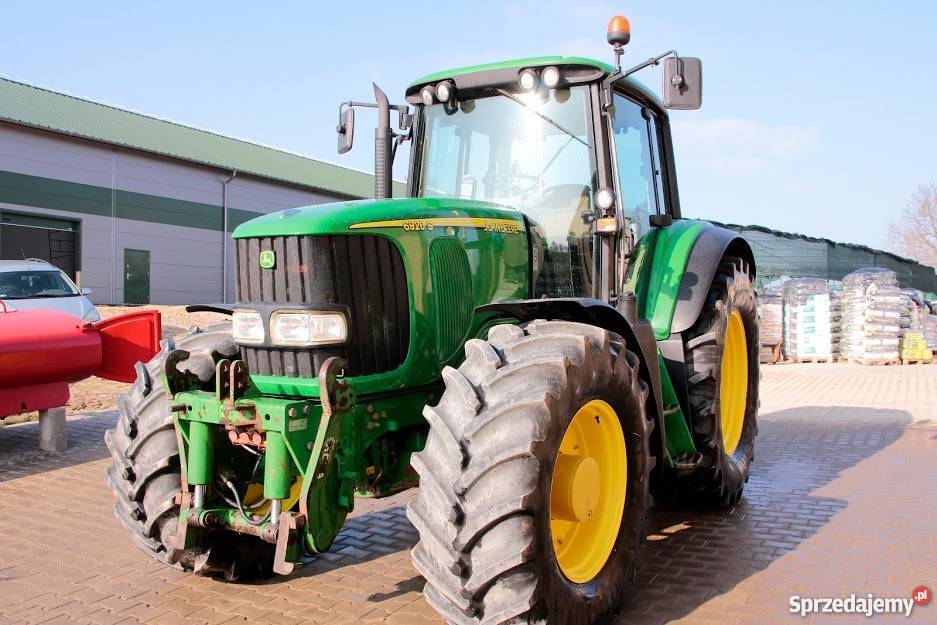 Ciągnik rolniczy JOHN DEERE 6920 S Cieśle