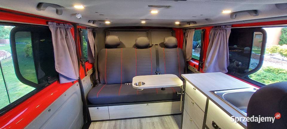 Renault Trafic Campervan 20 L1H1 9 osobowy klima