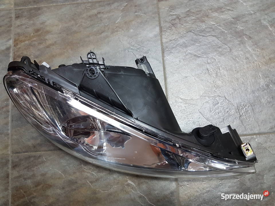 PEUGEOT 206 LIFT LAMPA PRAWA REFLEKTOR PRAWY Turek