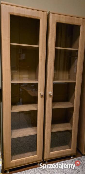 Szklane witrynki z półkami 2 49cm sprzedam
