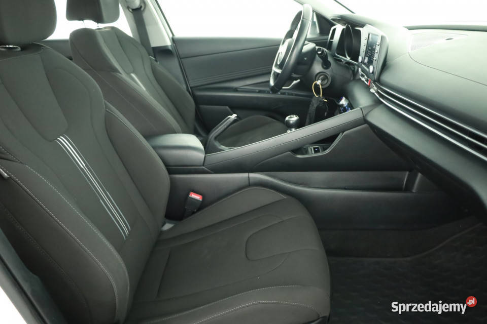 Hyundai Elantra 16 MPI Piaseczno