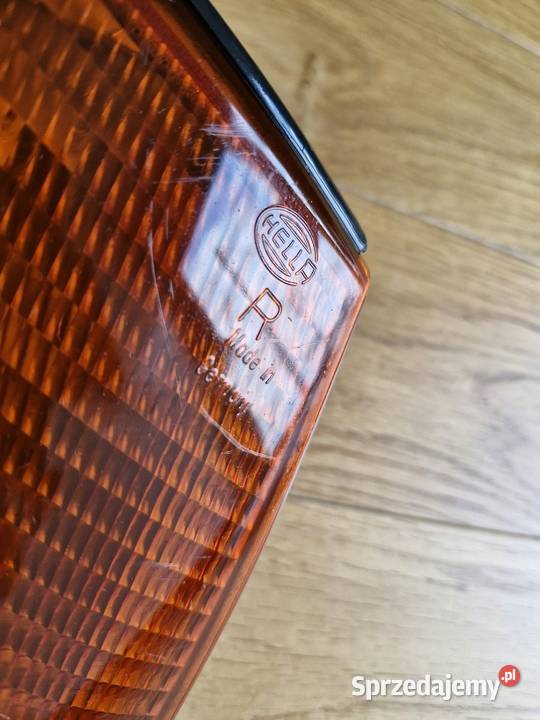 Audi 100 C4 Kierunkowskazy oryginalne Hella Gdańsk