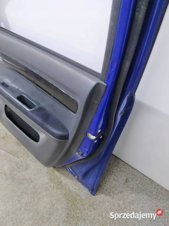 DRZWI PRAWE PRZÓD NIEBIESKIE Suzuki Swift IV sprzedam