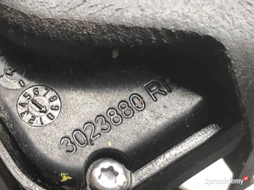 ZAMEK DRZWI PRAWY PRZÓD OPEL ASTRA J Hatchback sprzedam